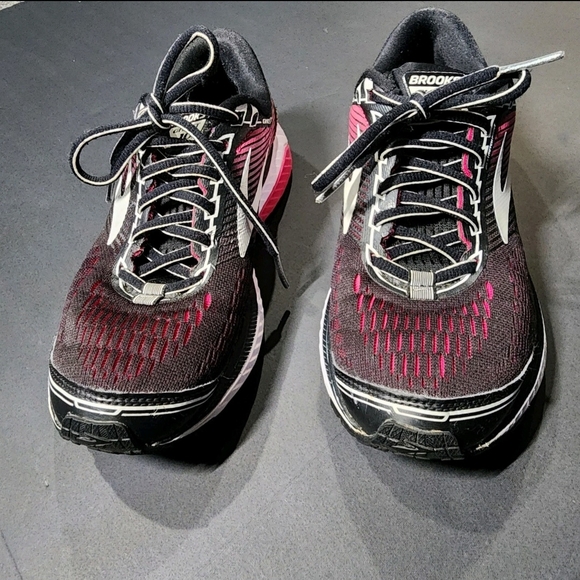 Brooks Ghost 10 Black‎ Pink Sneaker Running Walking Nursing - Women's Size 7 B - Picture 3 of 16